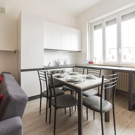 Sant'ambrogio Bright With Terrace Apartamento